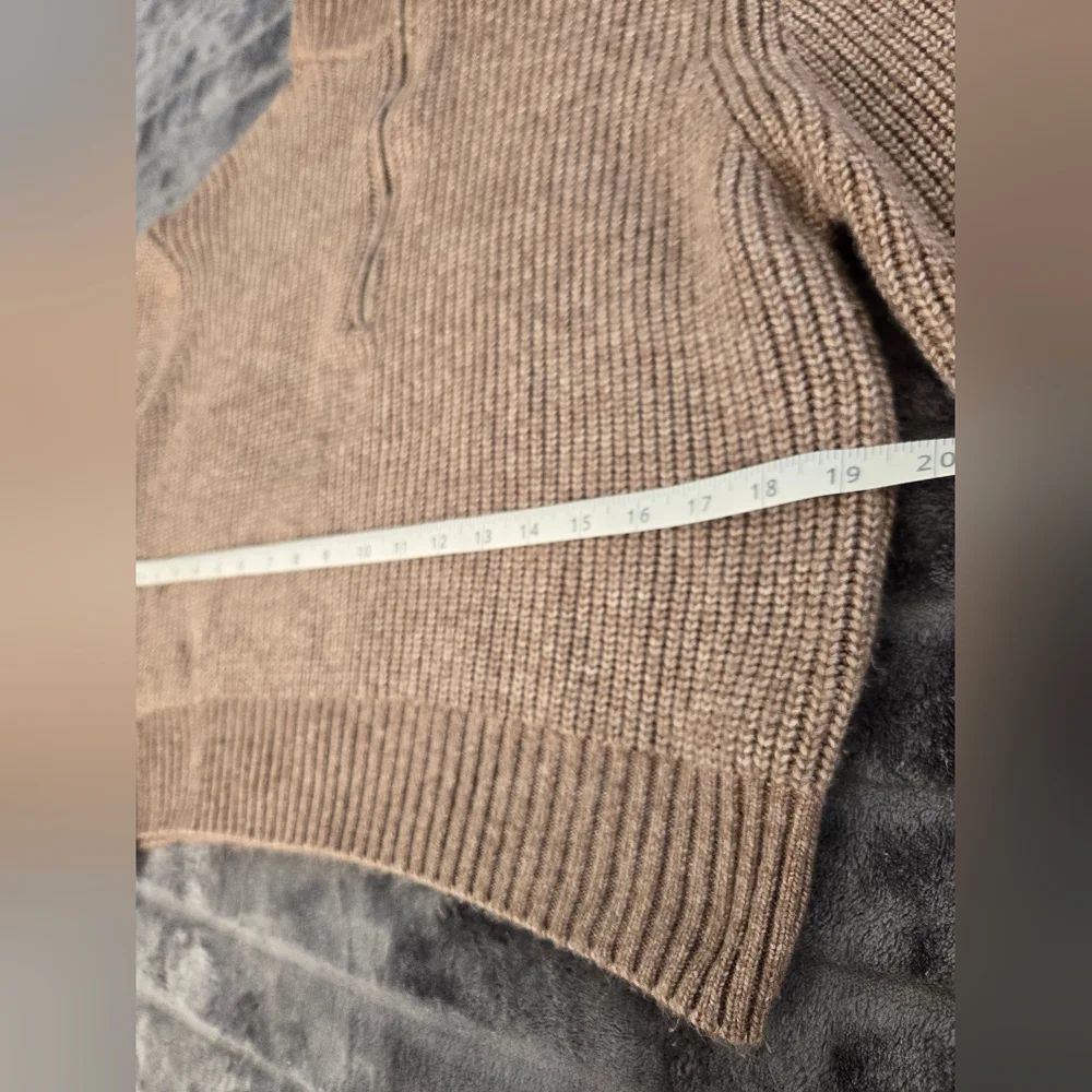 Jessica Simpson Khaki Cropped Sweater Women's Size Medium - Picture 7 of 8